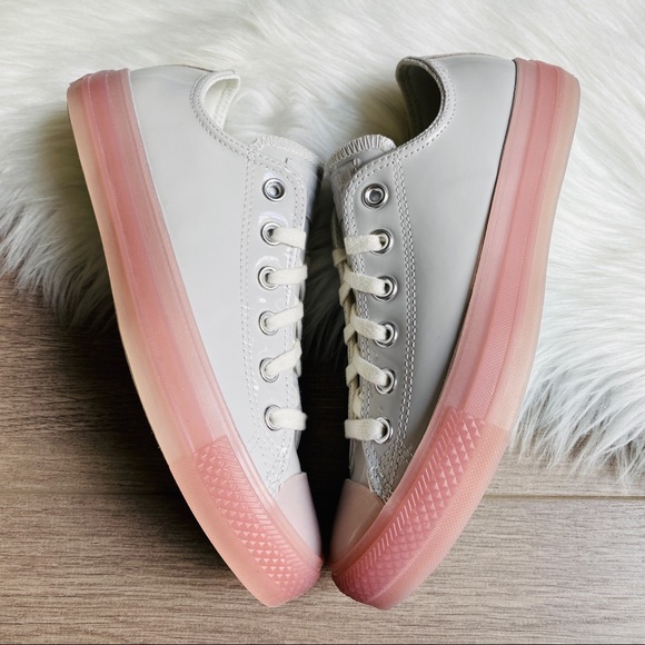 NWT Converse Ctas OX Women’s Shoes - Picture 6 of 9